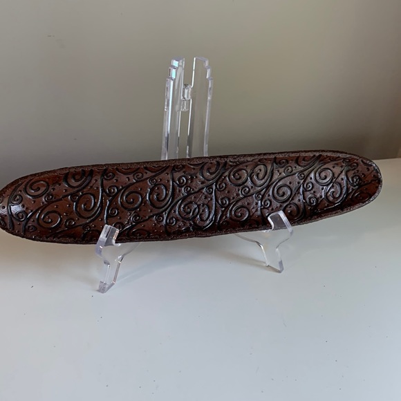 NEW Handmade Pottery Tray with Black Inlaid Swirl Design on Terra Cotta - Picture 5 of 9